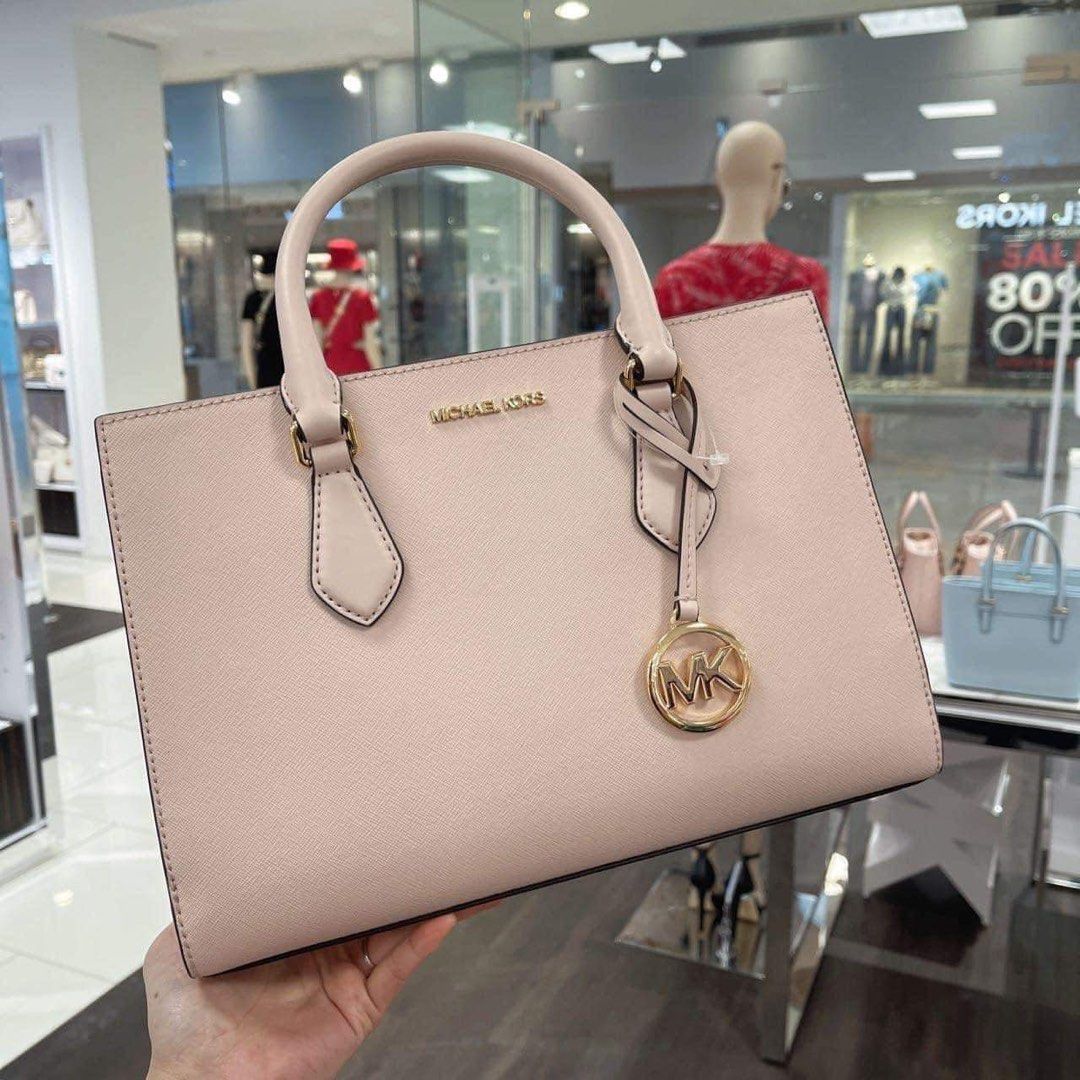 MK Shiel (Category: Luxury Bags & Wallets) located in Pasig City. Submitted by mgmanila (Listing ID 1249605393, Image 1). Description: MK Sheila Satchel Dimensions;9.25”W x 6.25”H x 3.25”D 3,300 ✔️Cash on Pickup (COP) via LBC available ✔️Cash on Delivery (COD) available within Metro Manila only ✔️MOP: Gcash,Maya And Bank transfer ✔️Shipping via Lalamove, Grab and Joyride ✔️Yes to Same day delivery🥰 ✔️Open for Layaway 📩DM us for more info or any