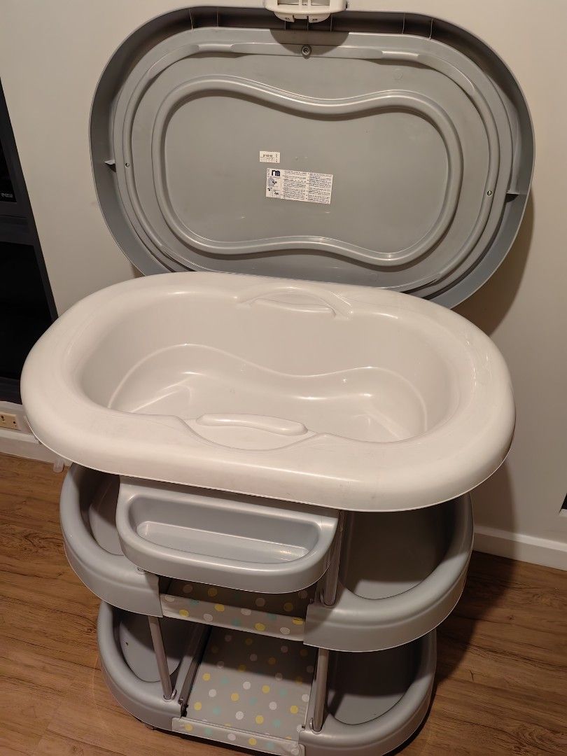 Mothercare baby changing table with bathtub and storage on Carousell