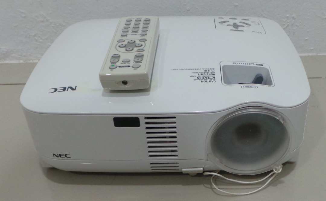 NEC Projector Model VT590, TV & Home Appliances, TV & Entertainment
