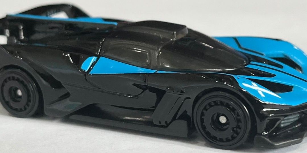Hot wheels black edition top