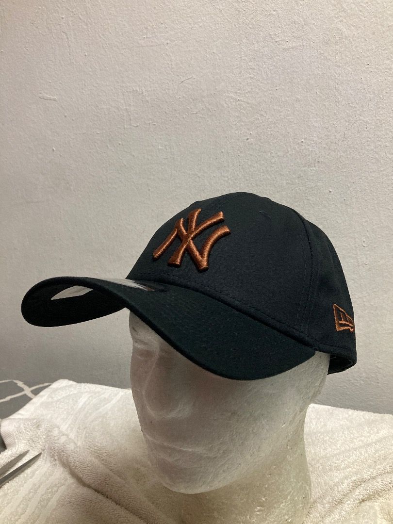 New Era 940AF New York Yankees All Day Trucker Cap