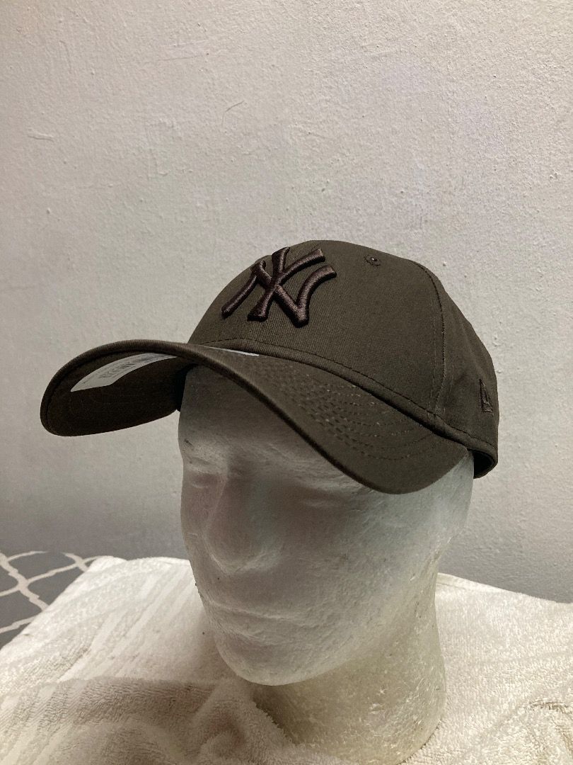 New Era 59FIFTY MLB New York Yankees Tonal 2-Tone Fitted Hat 8