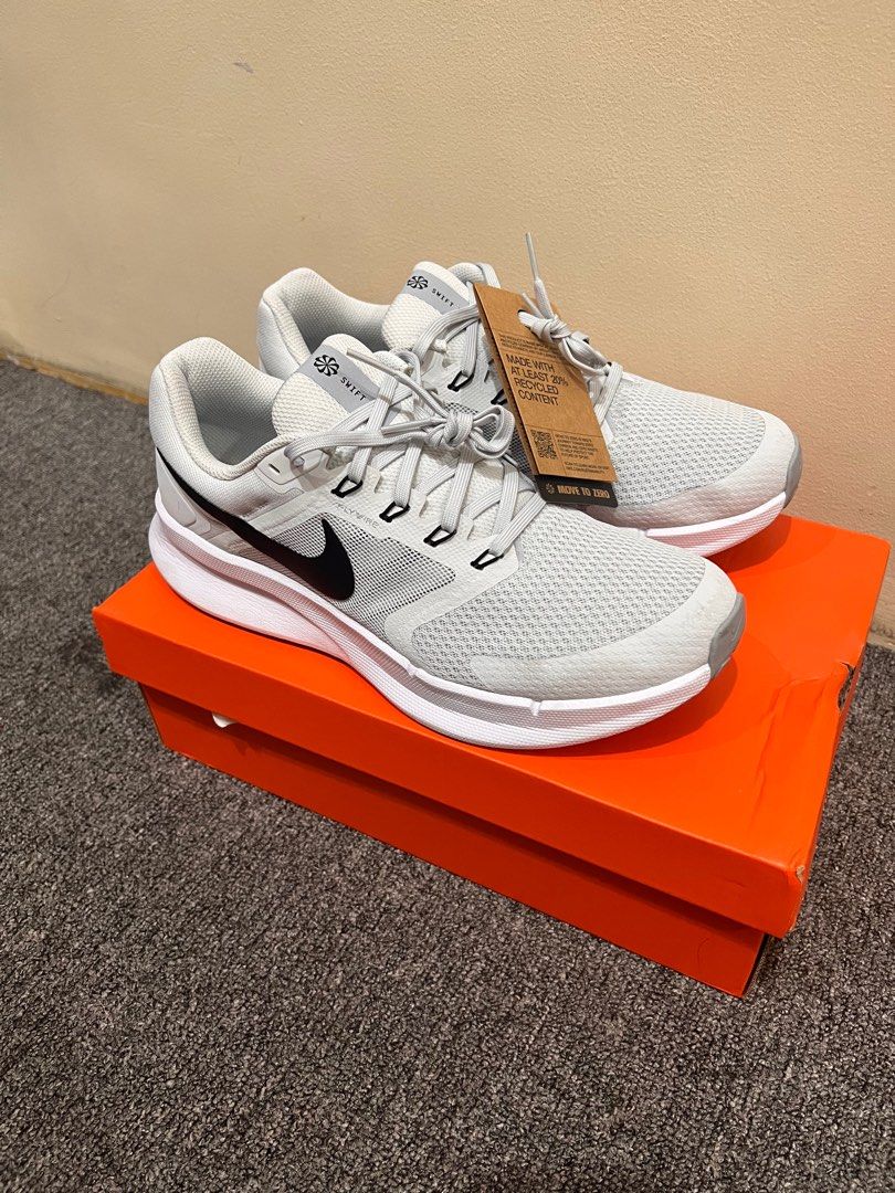 swift turbo nike