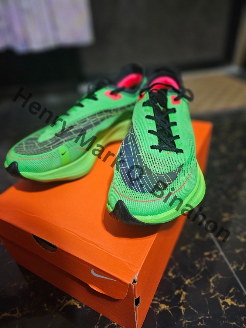vaporfly size 12