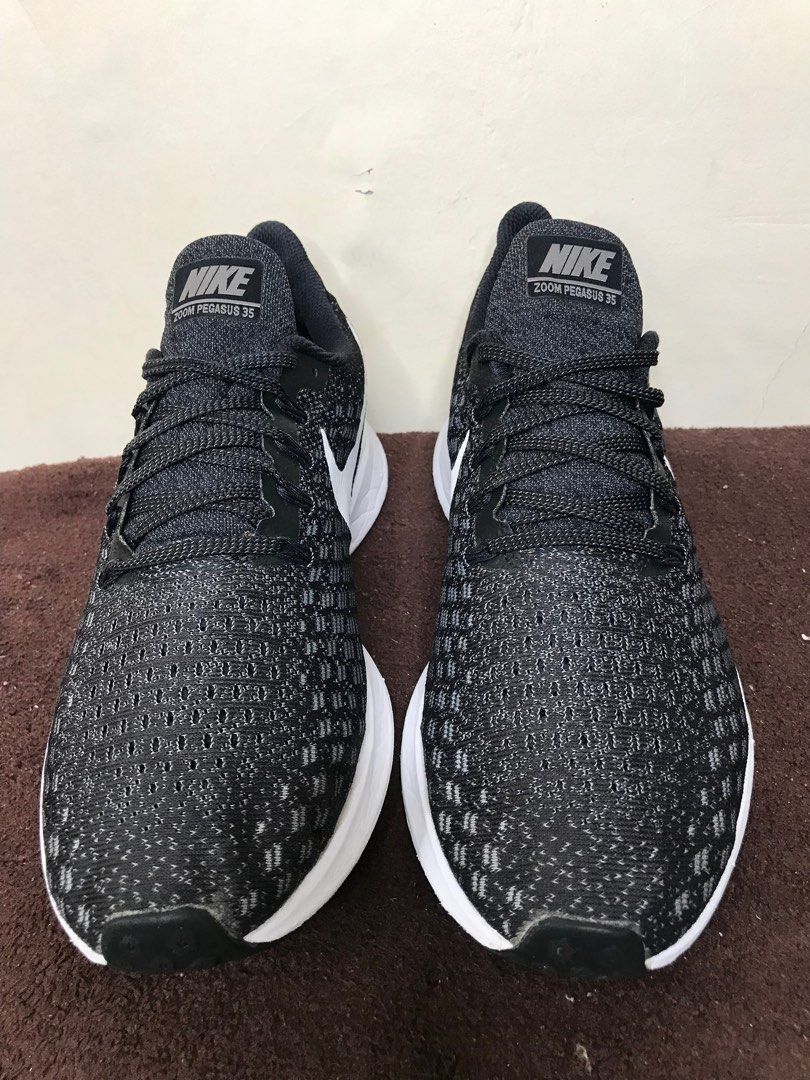 Pegasus 35 store mens size 9