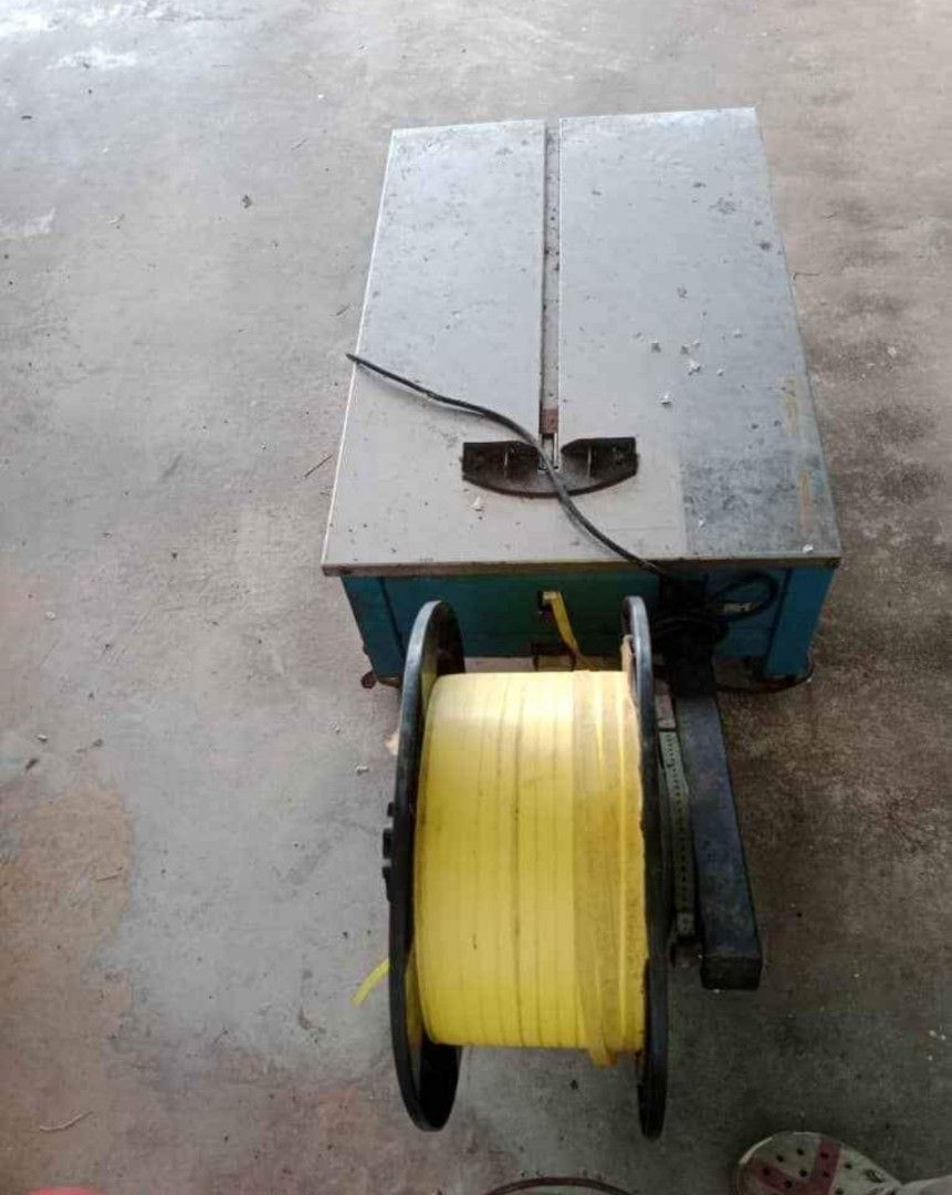 Packing machine automatic packing machine packaging equipment (Category: Other Home Appliances) located in Bukit Mertajam. Submitted by ooihockchy68145 (Listing ID 1249448708, Image 3). Description: Packing machine automatic packing machine packaging equipment.