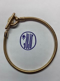 （分類：）位於 。 由 bilibalajajumbo 提交（商品編號 1249609820，圖片 1）。簡介： 。