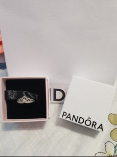 (Category: ) located in . Submitted by jewellery_008 (Listing ID 1245739003, Image 1). Description: .