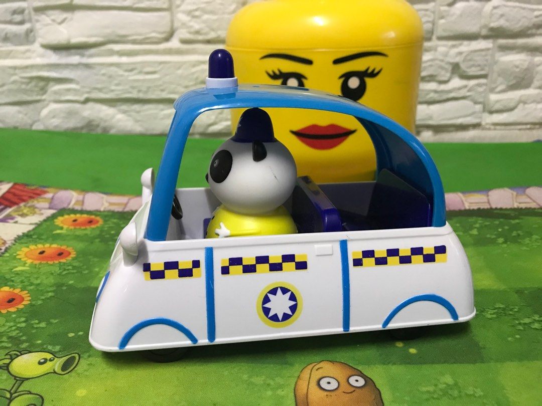 Peppa Pig Police Car, Hobbies & Toys, Toys & Games on Carousell