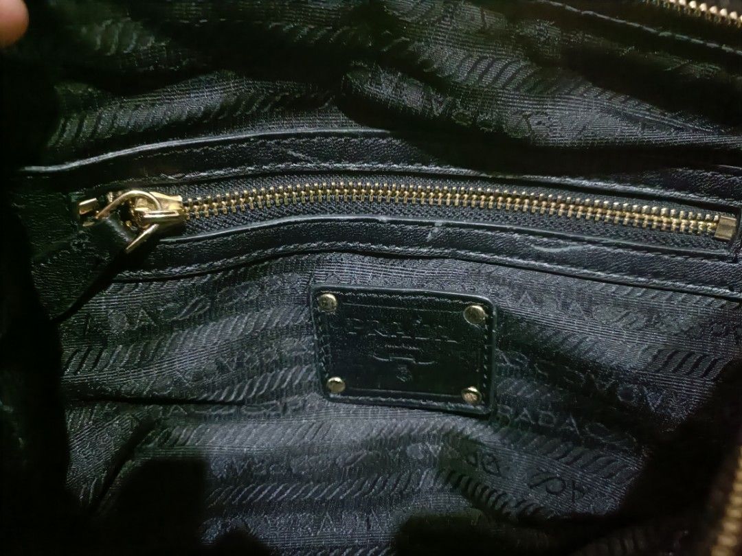 Prada no 8833313 sales
