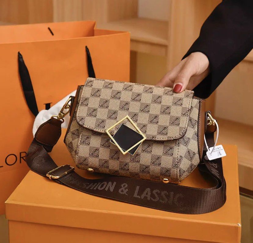 LV SIZE SMALL 2500.., Luxury, Bags & Wallets on Carousell