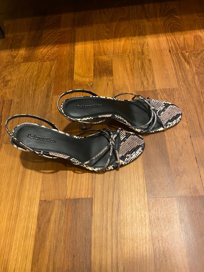 Reformation kitten mule heels , Women's Fashion, Footwear, Heels on