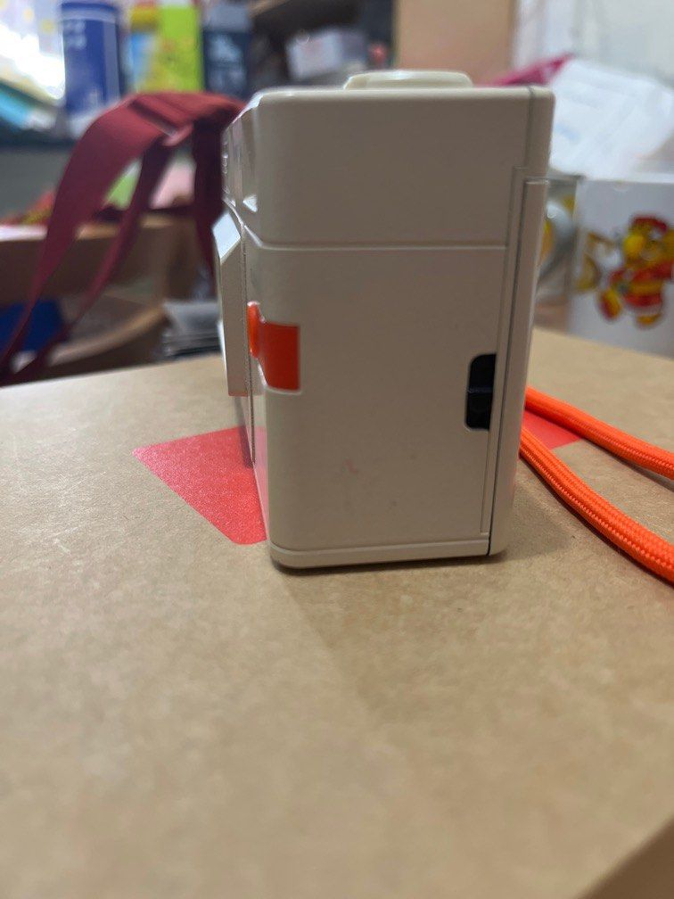 Reto 3D Off-White Retrospekt Limited Edition, 攝影器材, 相機- Carousell