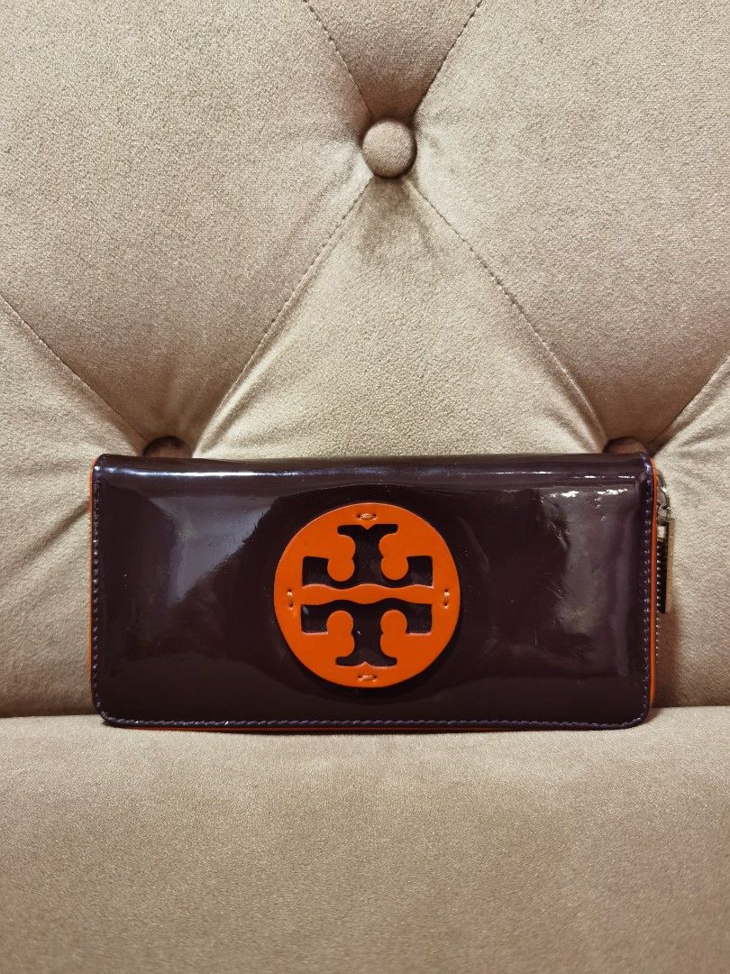 Tory sales wallet sale