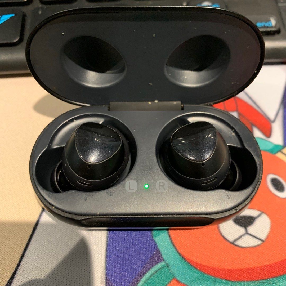 Samsung earbuds gen 1 store