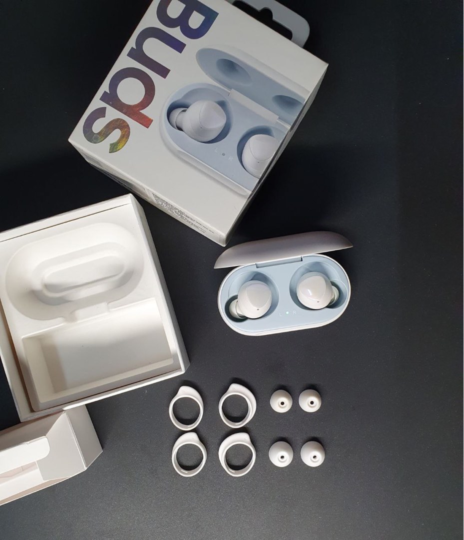 Samsung Galaxy Buds Audio Earphones on Carousell