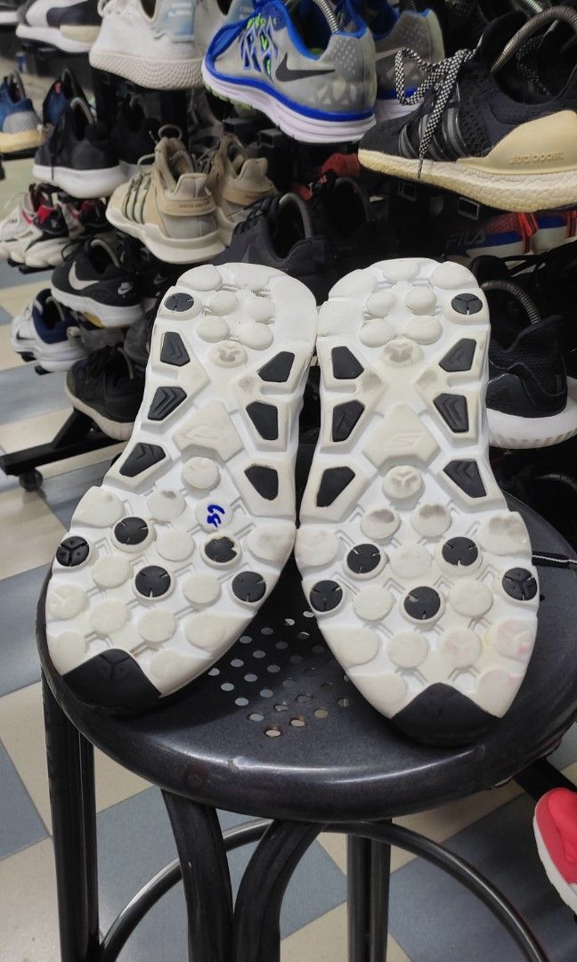 Used sport discount shoes wholesale