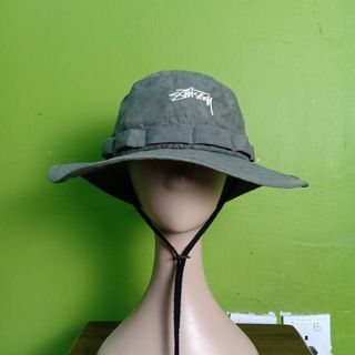 Stussy Bucket hat / olive green