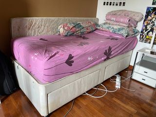 (Category: ) located in . Submitted by deltave (Listing ID 1249485757, Image 1). Description: .