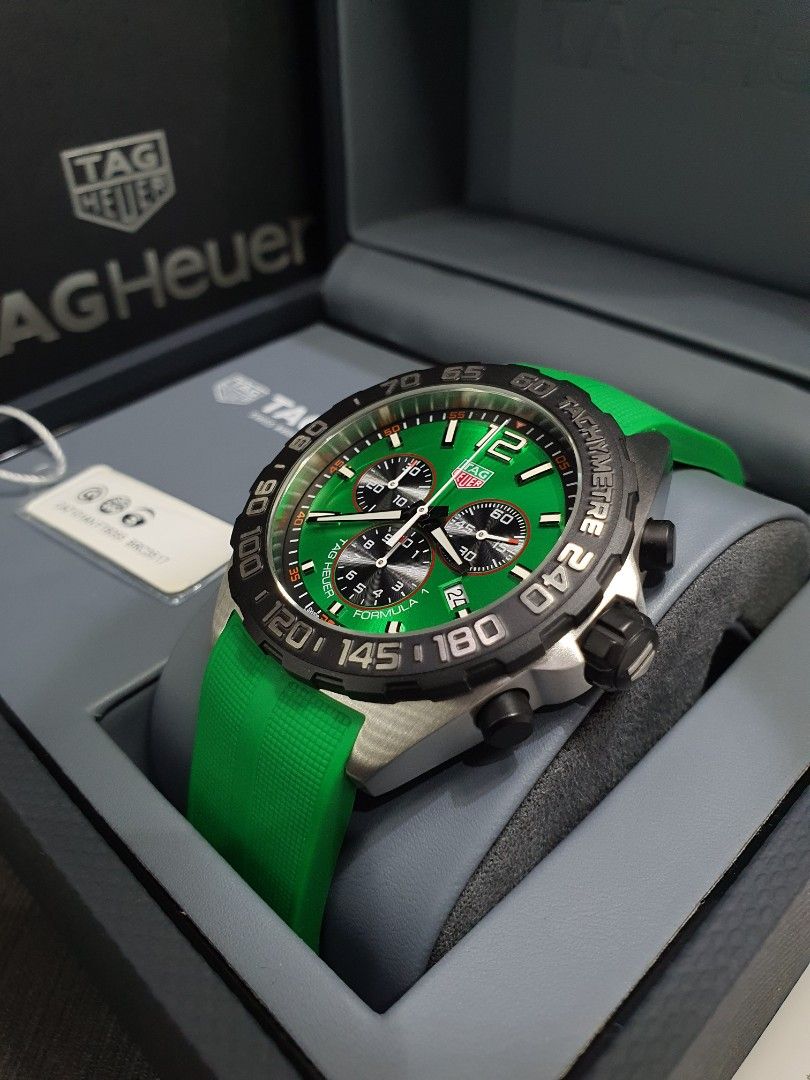 Tag heuer formula 1 green 2025 face