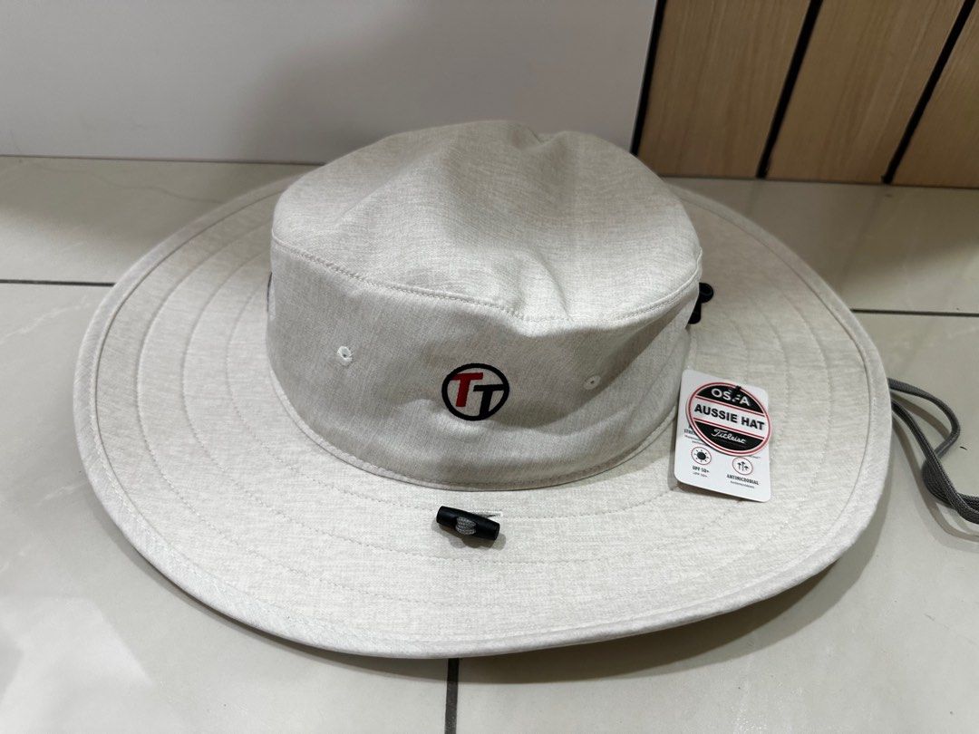 Team Titleist Aussie Hat very rare Men s Fashion Watches
