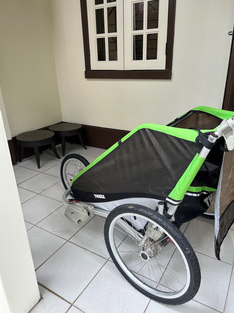 Thule Running Pram, Babies & Kids, Going Out, Strollers on Carousell