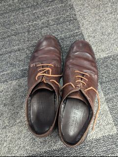 Cole haan resole store