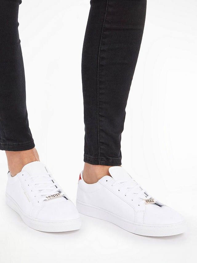 Tommy hilfiger metallic best sale back trainers