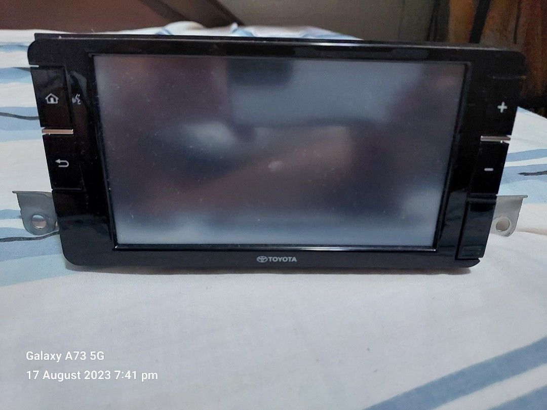 Toyota stock head unit 2022 model Rfs upgrade, Car Parts & Accessories