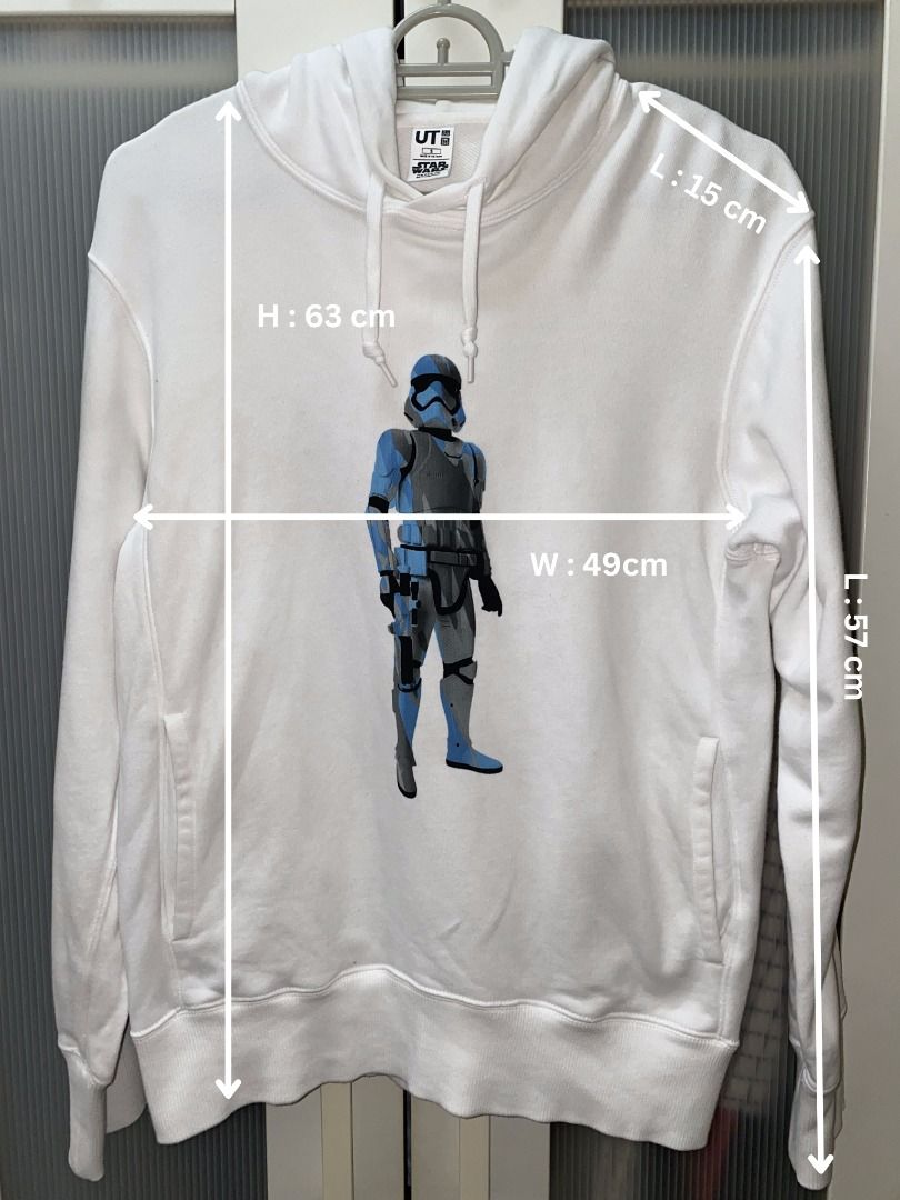 Uniqlo star hotsell wars hoodie