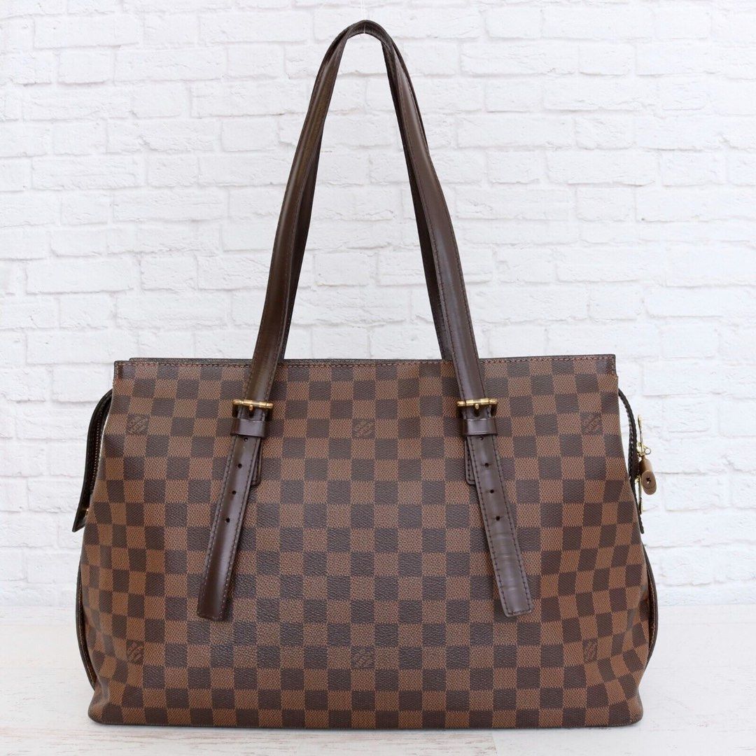 Louis Vuitton Chelsea, Luxury, Bags & Wallets on Carousell