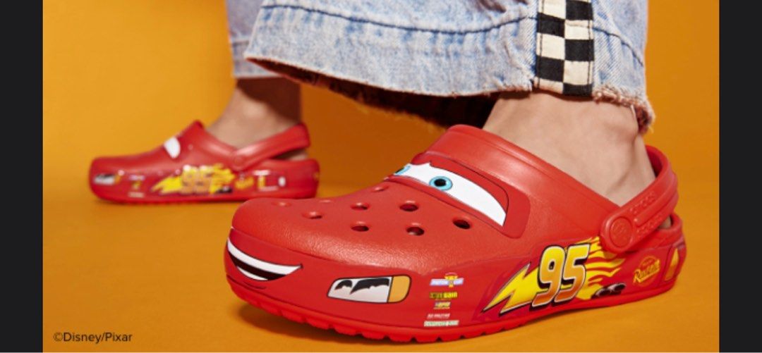 (US W9) Lightning McQueen Crocs, Women's Fashion, Footwear, Sneakers on