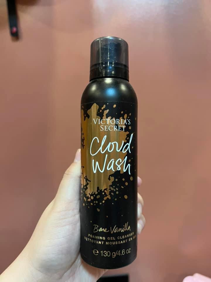 Victoria's secret cloud wash, Beauty & Personal Care, Bath & Body, Bath ...