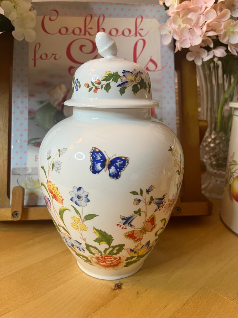 VINTAGE AYNSLEY COTTAGE GARDEN Ginger Jar 8” tall, Hobbies & Toys