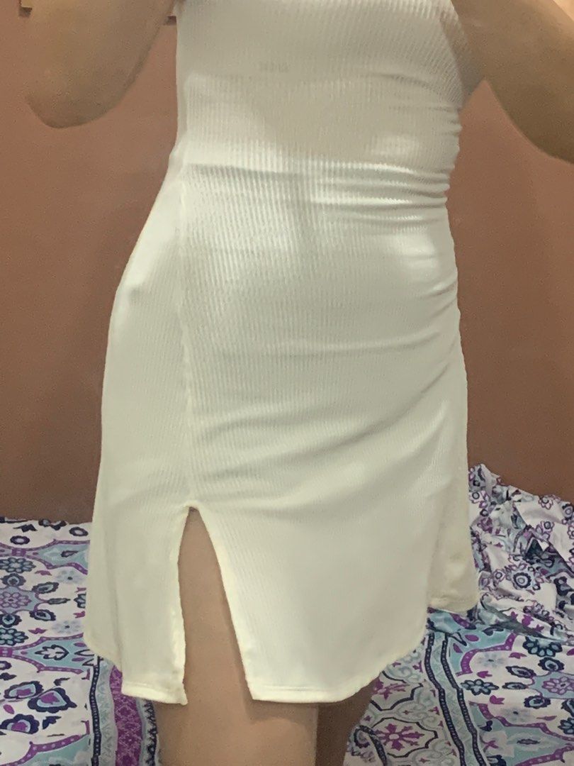 White ribbed dress (Category: Dresses) located in Manila. Submitted by alwaysfrei (Listing ID 1249521360, Image 3). Description: Sad it's too small for me. Hugs your body shape! 😍.