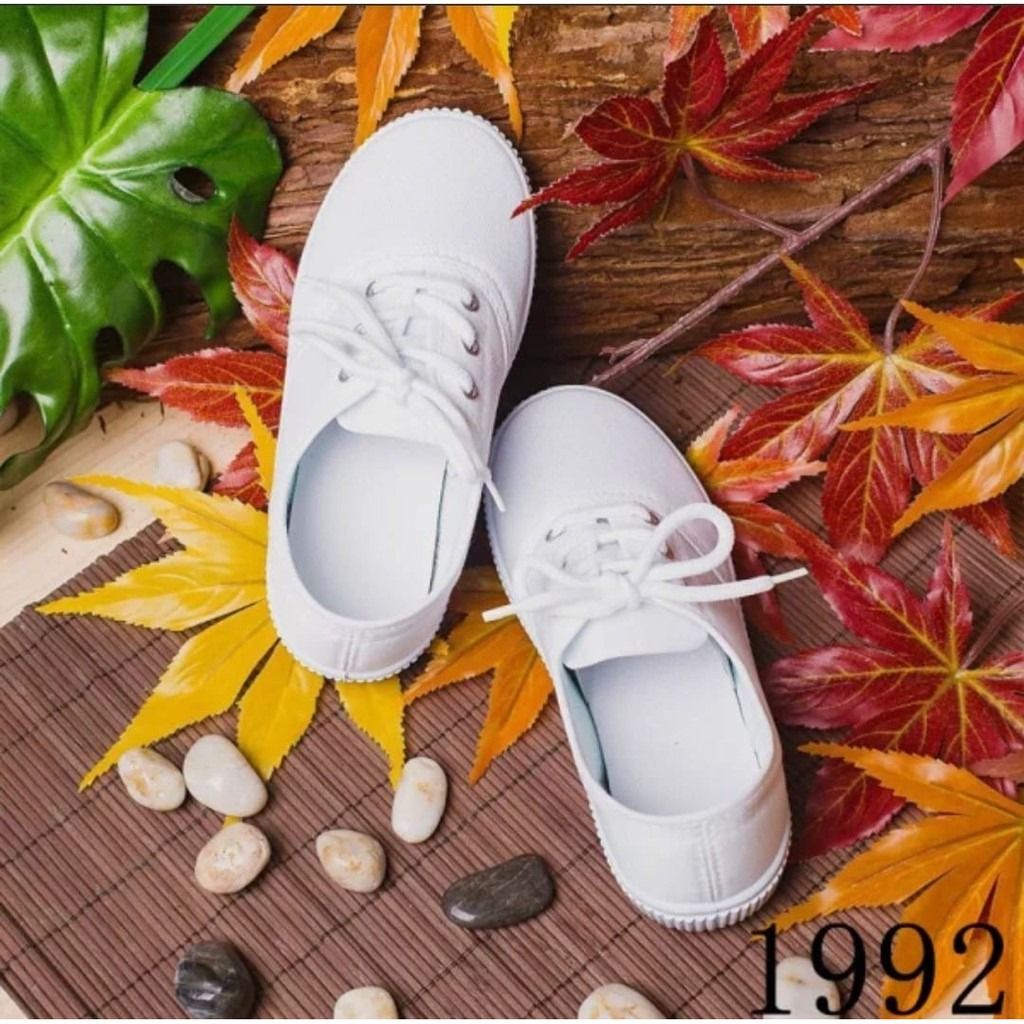 All white clearance shoes for boys