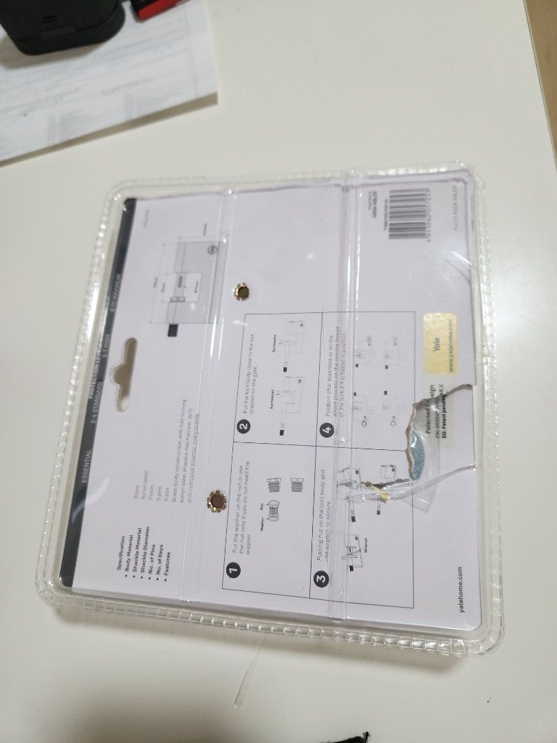 YALE SOLID BRADS ARMORED GATELOCK, Furniture & Home Living, Security