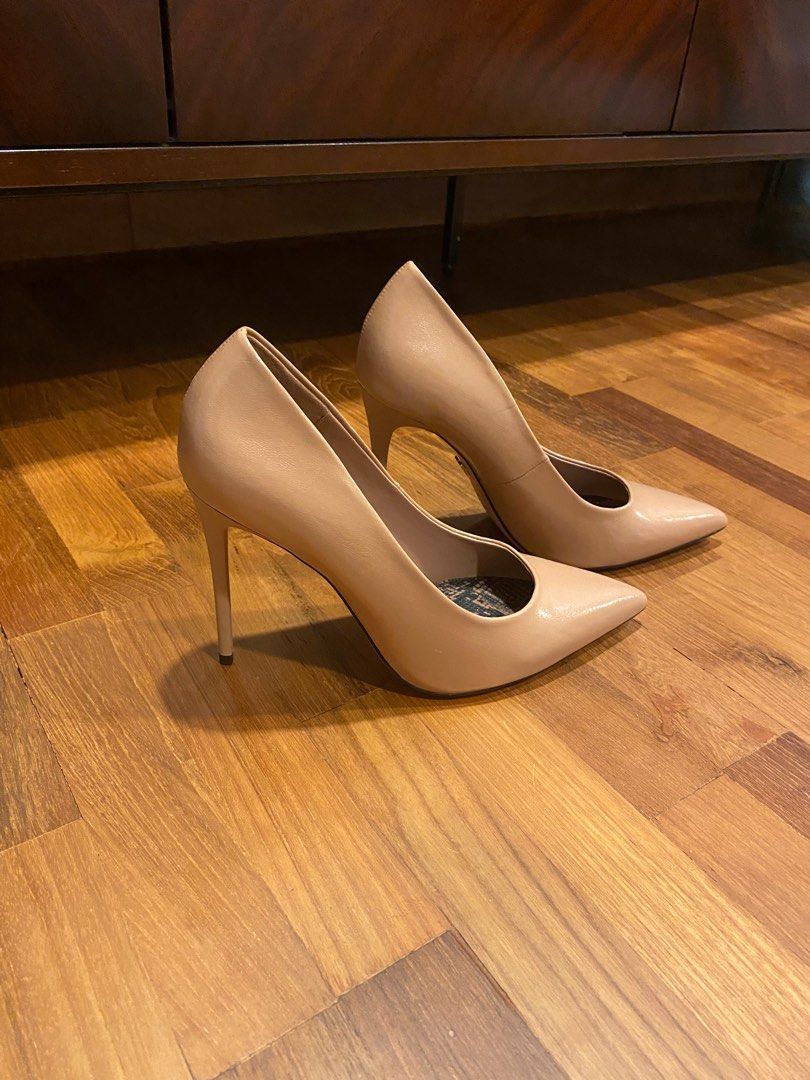 Zara beige heels Women s Fashion Footwear Heels on Carousell