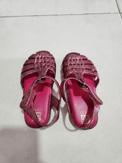(Category: ) located in . Submitted by nazmam (Listing ID 1249455752, Image 1). Description: .