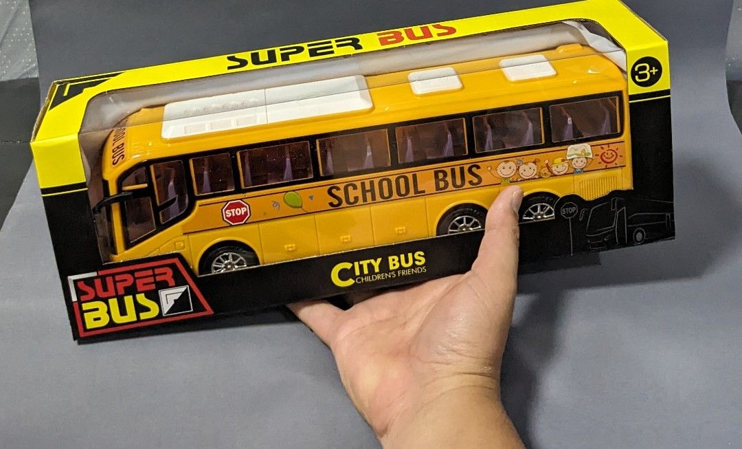 11inches Powered friction school bus (Category: Vehicle & Diecast Models) located in Manila. Submitted by wlg233704398 (Listing ID 1249729936, Image 3). Description: BEST FOR GIFT 11 INCHES SCHOOL BUS FRICTION POWERED.
