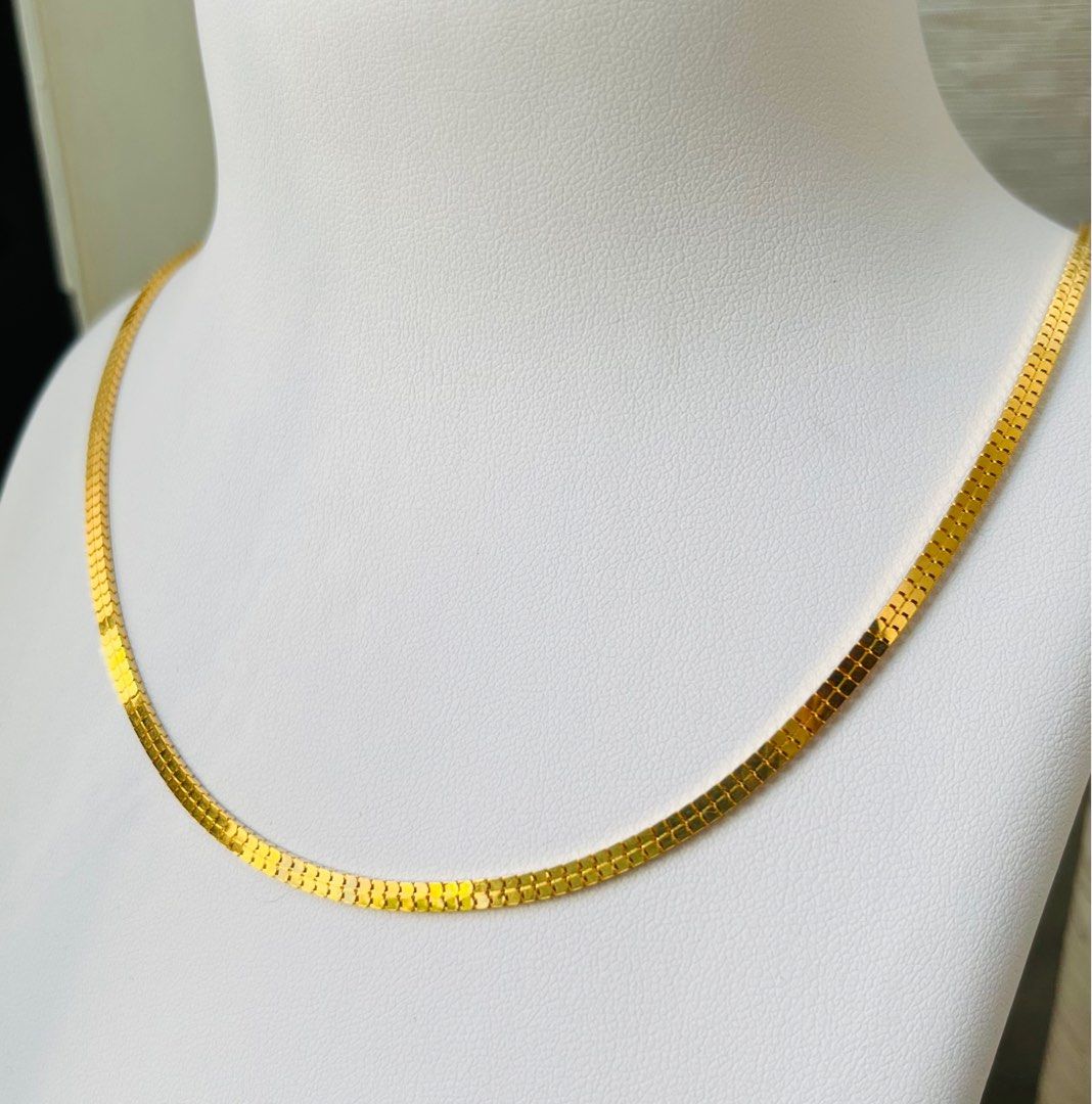 Gold flat online necklace designs