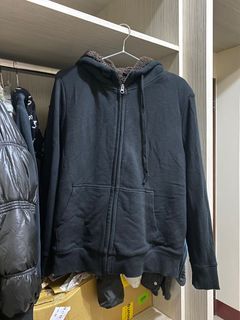 黑色絨毛連帽外套