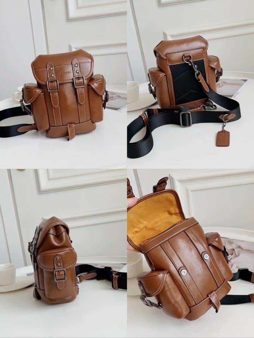 🇺🇲 Authentic Coach Mini cross backpack (Category: Luxury Bags & Wallets) located in Santa Cruz. Submitted by janelovebagswatchesshoesph (Listing ID 1249717292, Image 2). Description: .