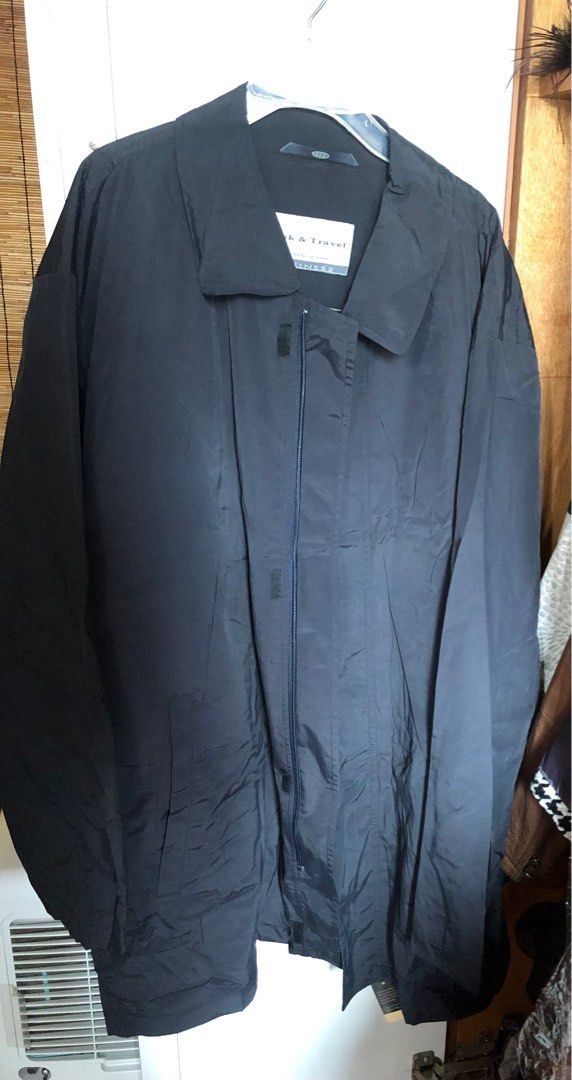 Trek and travel outlet jacket