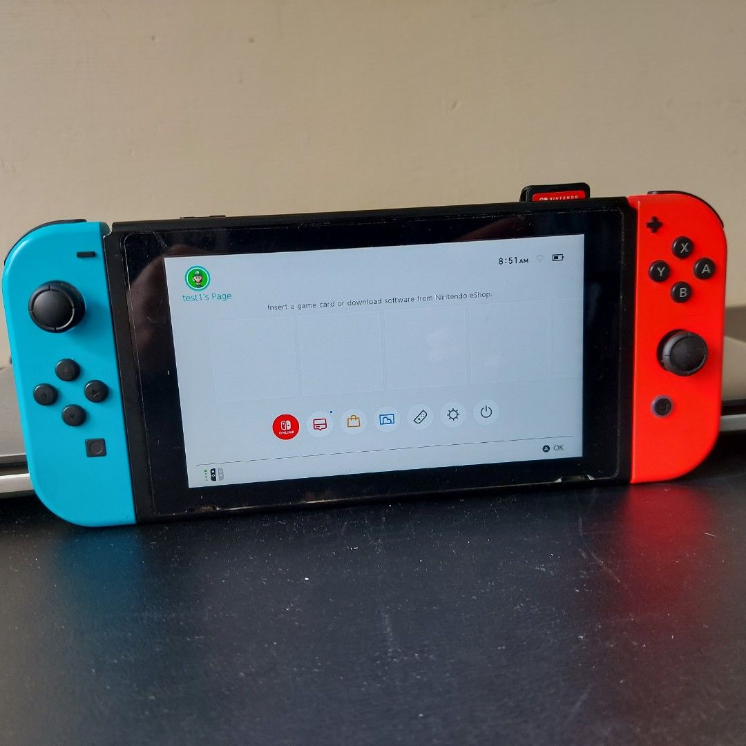 賣全套) Nintendo Switch 主機+27款遊戲+3隻Amiibo+4個遊戲咭case+2本