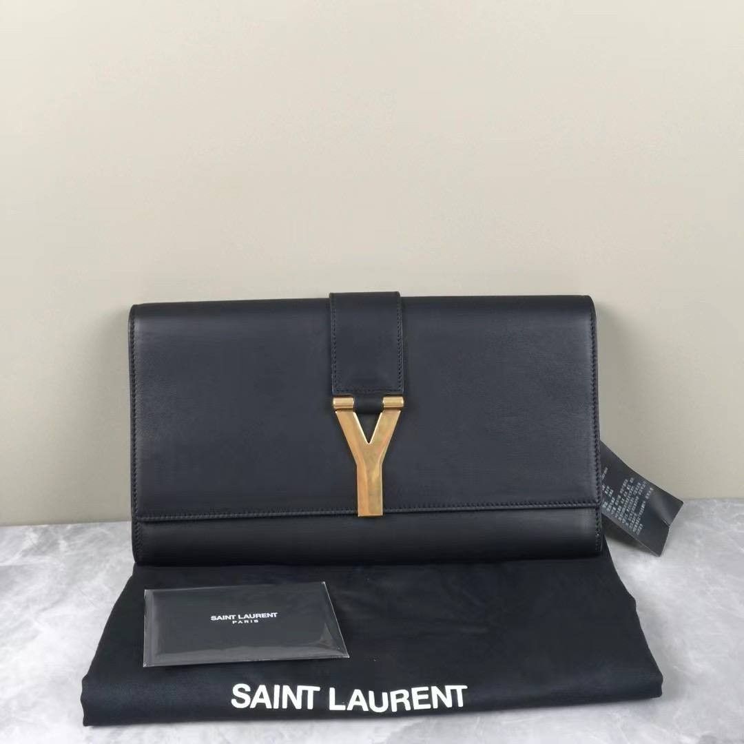 100% Authentic YSL Wallet on Chain bag, Luxury, Bags & Wallets on Carousell