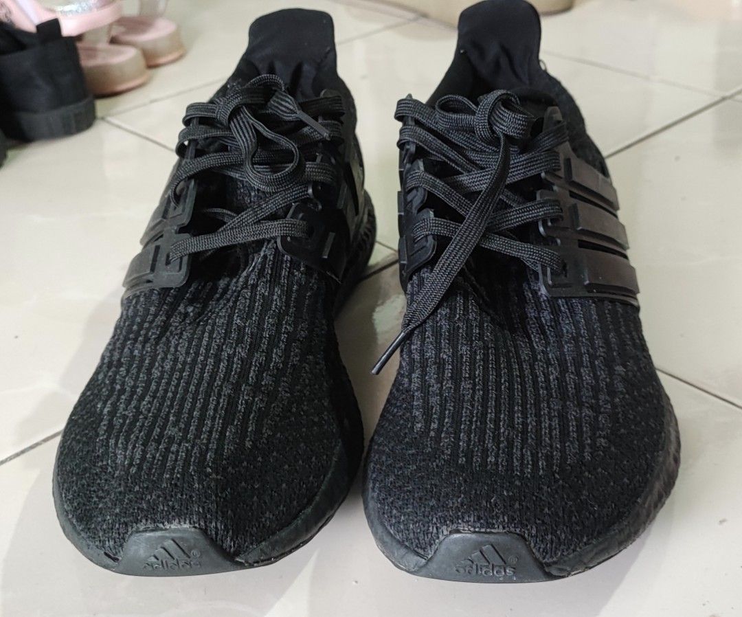 Ultra boost discount triple black