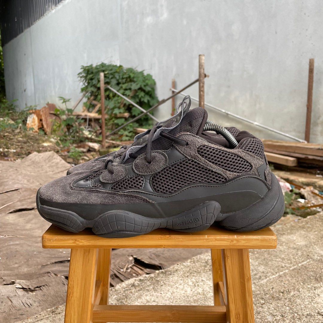 Adidas yeezy deals grey 95
