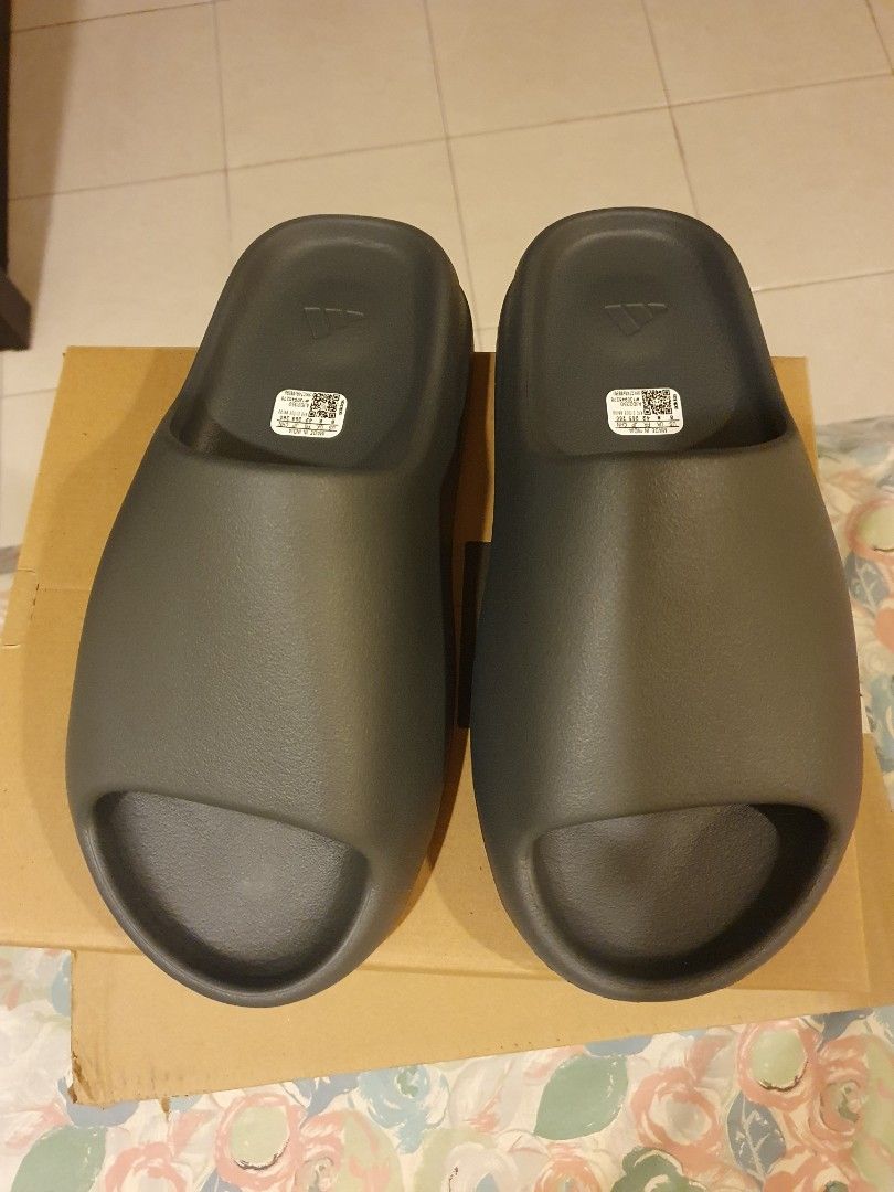 Original Adidas Yeezy Slide Slate Grey x Kanye West ID2350 BNIB