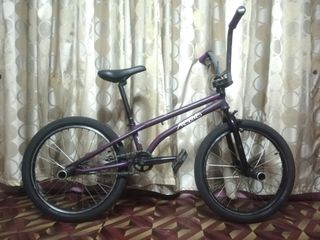 (Category: ) located in . Submitted by aidilideal (Listing ID 1249776663, Image 1). Description: .